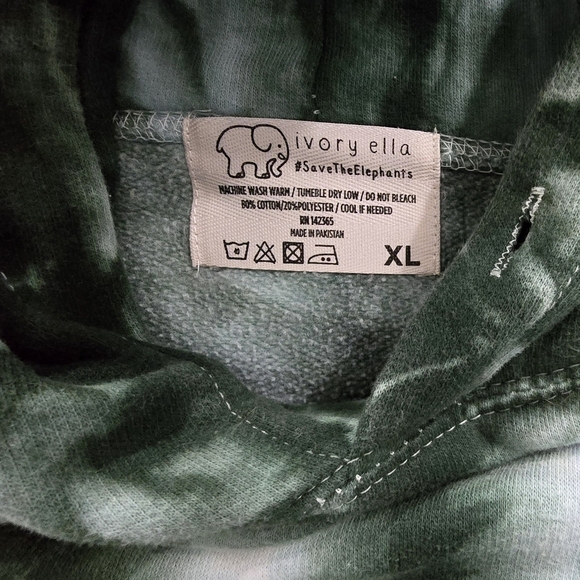 Ivory Ella Green Tie-Dye Hoodie - Picture 3 of 5